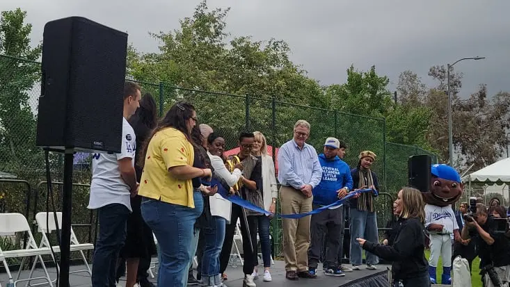 Loma Alta Dreamfields ribbon cutting