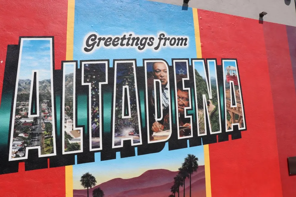 Grocery Outlet Altadena - Altadena Mural
